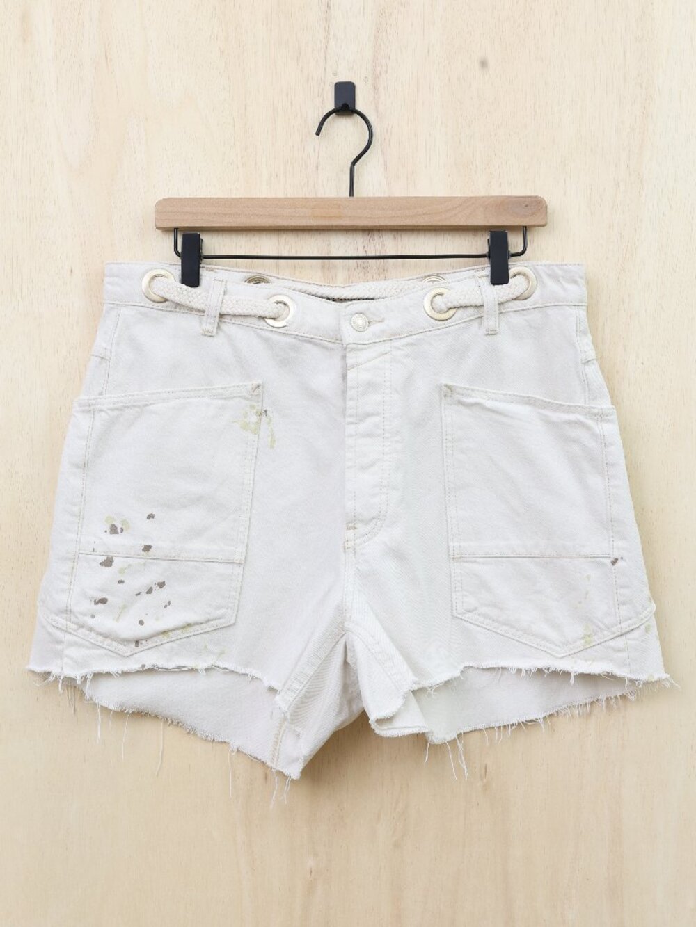 Free People Moxie Low Slung Pull-On Shorts Ivory Paint Splatter Size 29 - Picture 2 of 4